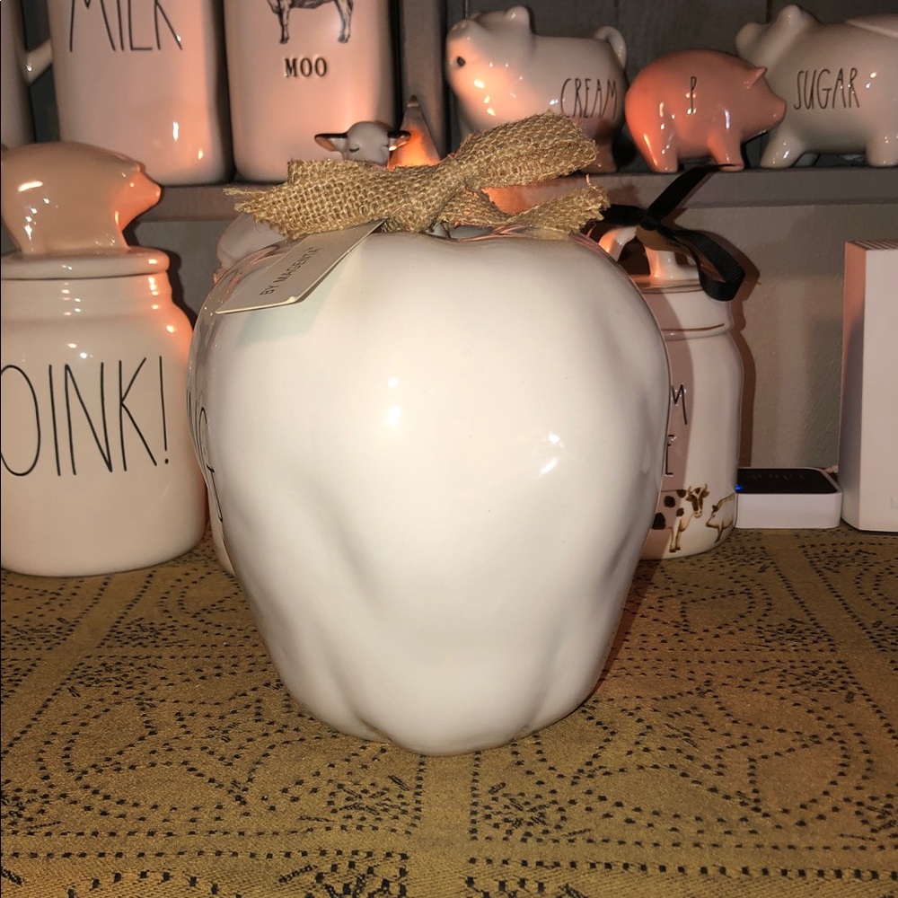Rae Dunn SPRING Apple Shaped Birdhouse White - Picture 3 of 7